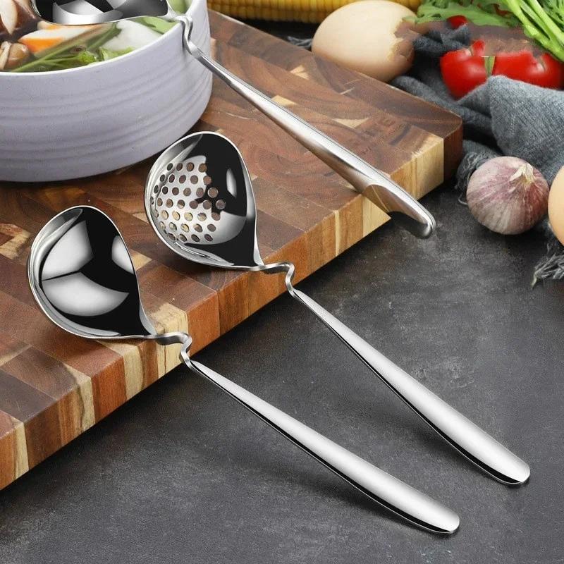 1pcs Stainless Steel Long Soup Spoon Colander Kitchen Utensils Tableware Deepen and Thicken The Long Handle of The Spoon