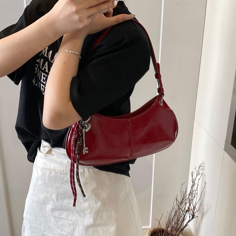 Underarm bag women's new popular fashion versatile shoulder bag high-end niche commuter bag