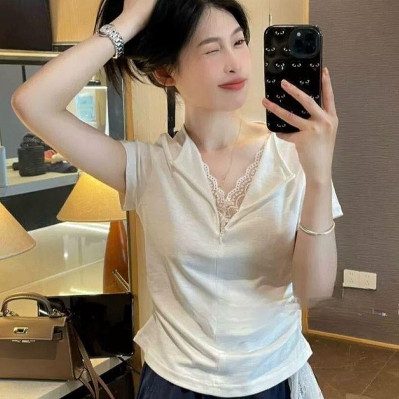 Lace splicing age-reducing short-sleeved T-shirt women's summer new design slim-fitting waist short top trendy