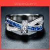 Bague Géométrique en Cuivre avec un Superbe Design de Croix en Zircon de Plusieurs Couleurs Élégantes