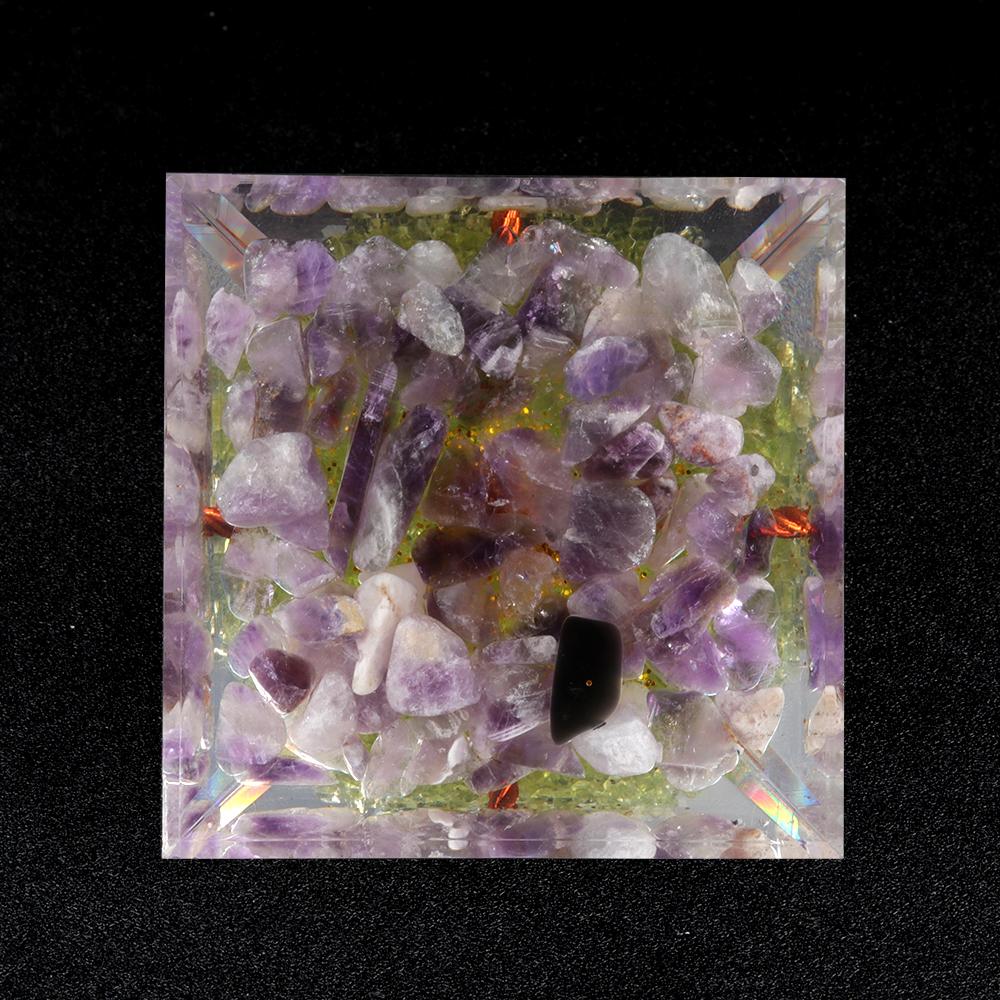 1Pc Natural Stone Chip Pyramid Ornament Decorative, Reiki Healing Crystal Furnishings, Tree of Life Pyramid  Class Desktop Home Decor Jewelry Gift