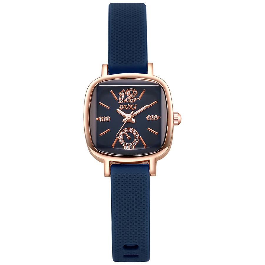 

Fashion Square Silicone Watch For Women With Quartz Movement And Decorative Dial Blue