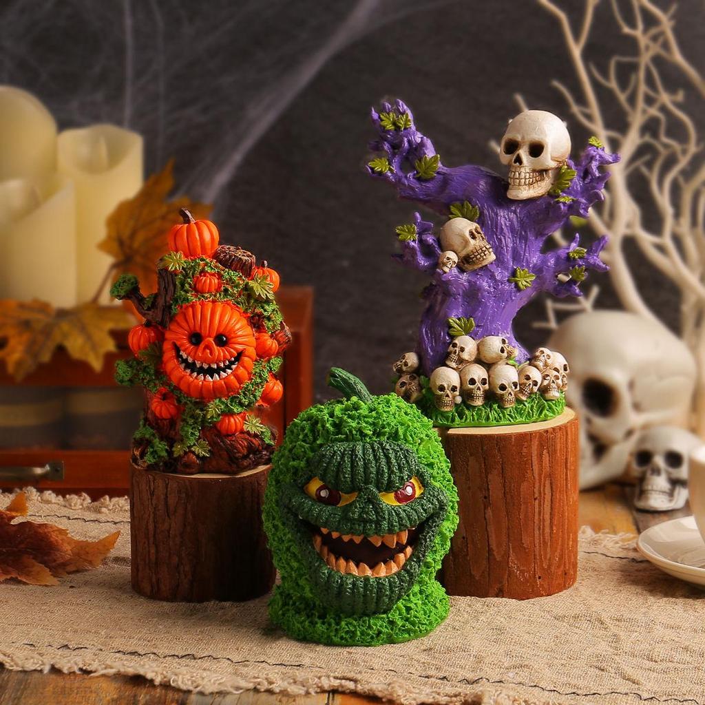 Halloween Green Pumpkin Tree Spirit Figurine - Spooky Skull Decor for Party and Atmosphere