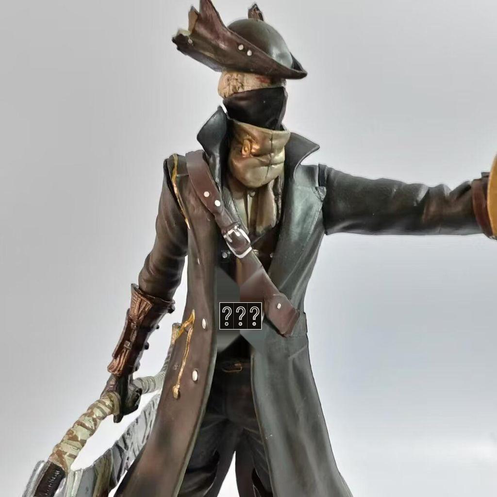 Bloodborne: The Old Hunters Curse Hunter Figurine Ornament Model Boxed