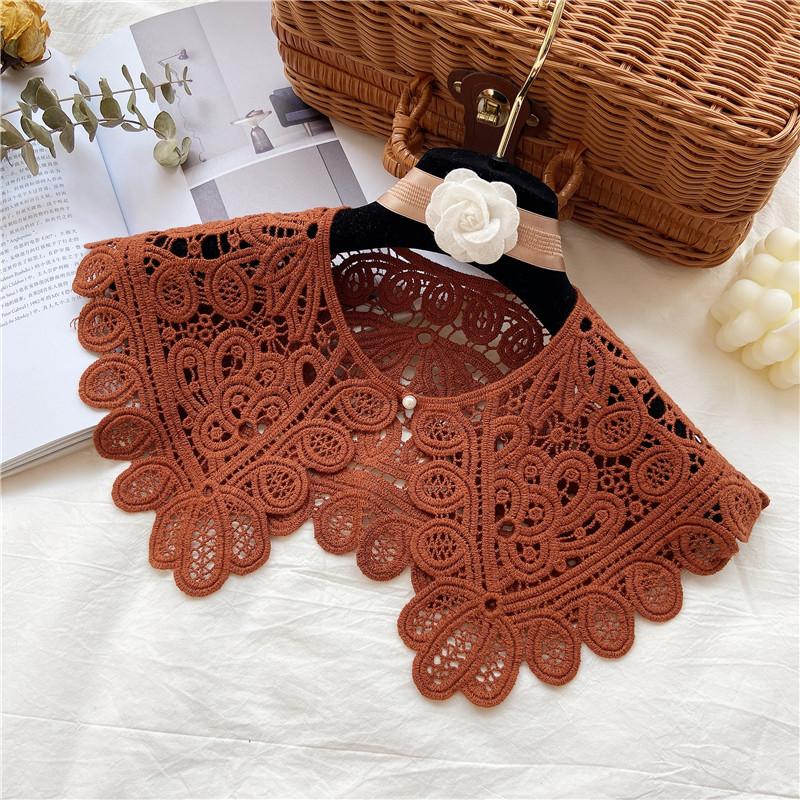 Vintage Shawl O-Neck Doll Fake Collar Shirt Women Hollow Crochet Lace False Collar Detachable Woman Half Shirt Faux  Col