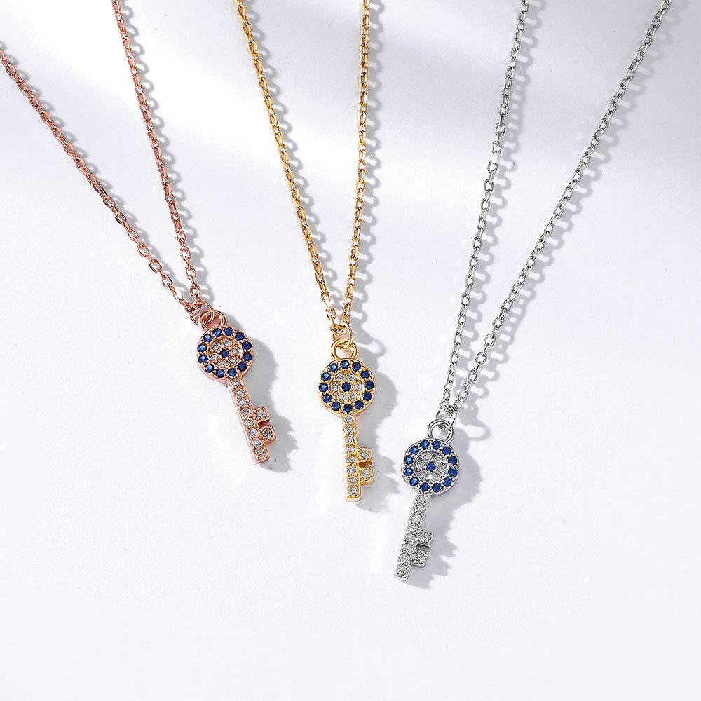 

S925 Sterling Silver Devil s Eye Key Necklace with Diamond Pendant – Light Luxury Clavicle Chain 925 Sterling Silver розового золота