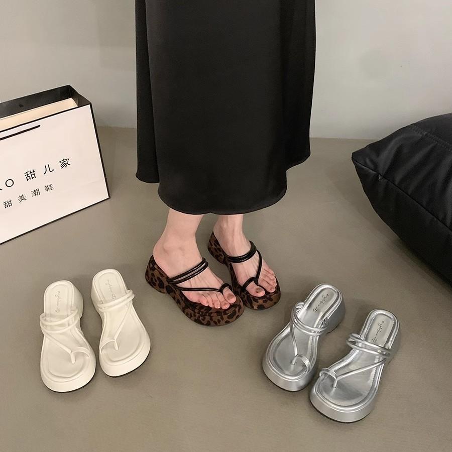 INS Wind~ Thick-soled Heightening Cool Slippers Women's Shoes Wear 2025 New Summer Leopard Print Toe Sandals Women's Trend