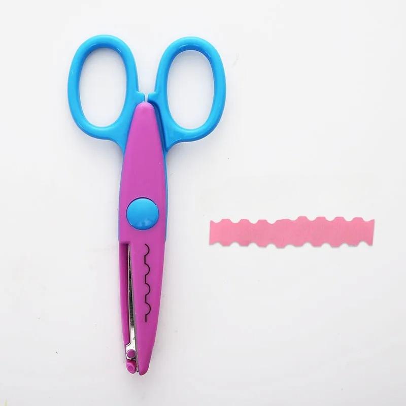 1 Piece Plastic  Lace Scissors Student Cartoon Paper Cuttings DIY Album Photo Pattern Card Scissors Office Stationery Supplies