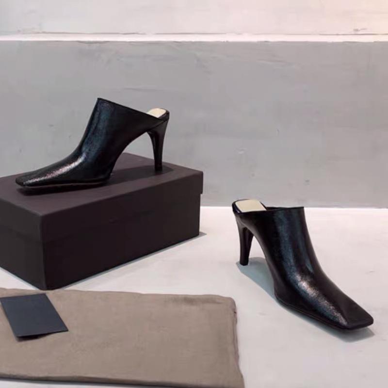 Fashion European And American Style High-Heeled Slippers Female Summer Square Head Thick With Patent Leather Bun Head Muller Half Slippe