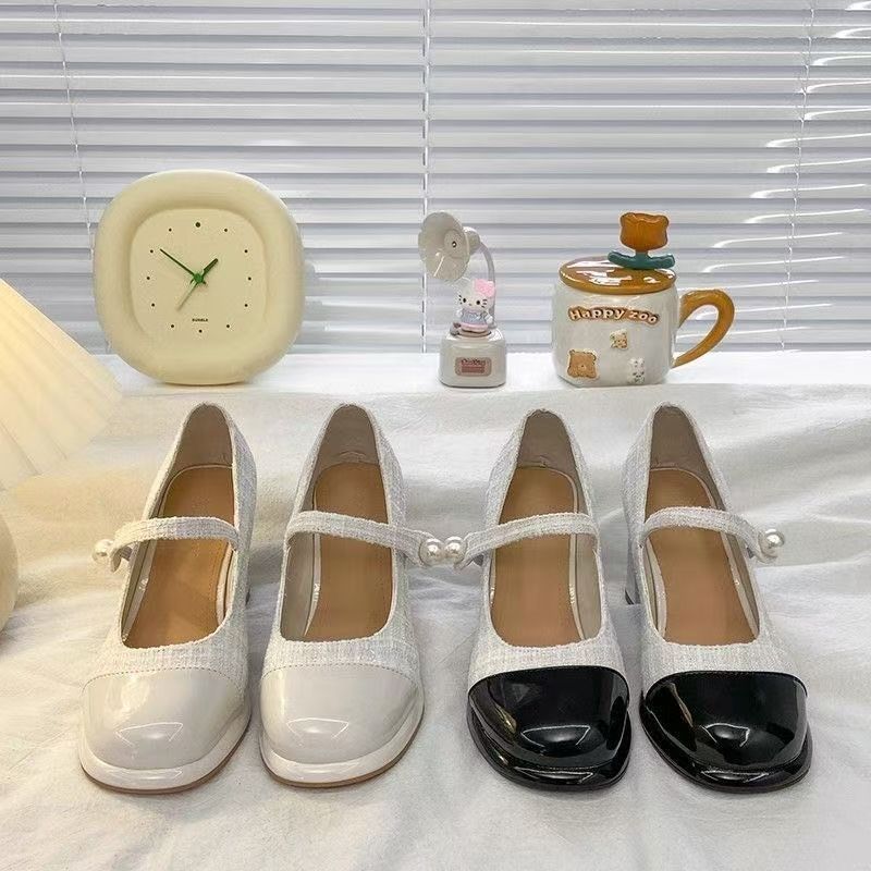 Square Head Spell One-word Buckle Belt Thick Heel Single Shoes Women's Fashion Retro Mary Jane High Heels Women's Spring and Autumn New Models