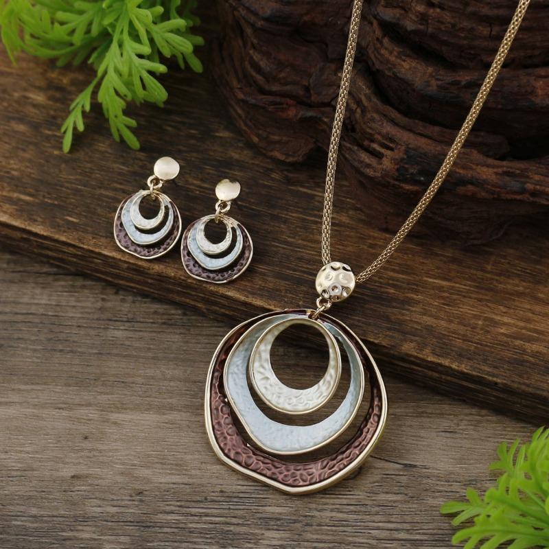 New enamel three-layer round ring stud earrings pendant set, women's simple and advanced sense hollow ring necklace
