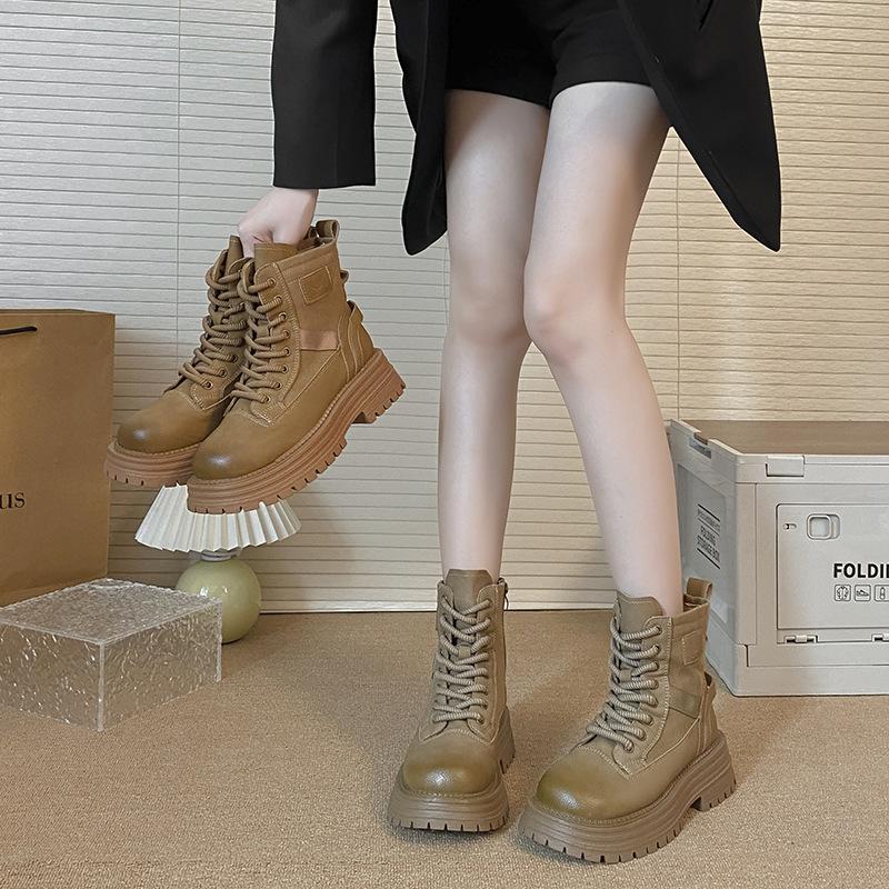 Thick-soled versatile and thin big yellow boots Martin boots 2025 autumn new fashionable retro British wind locomotive tooling boots