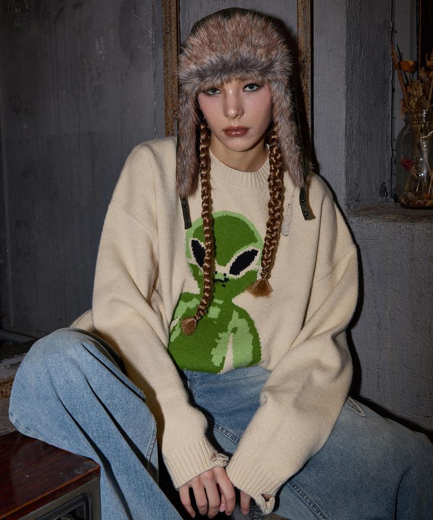 HOODHOOD Alien Damaged Knit Ivory
