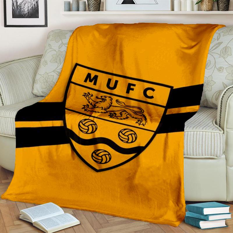 Football Crest Printed Throws Blanket Soft Flannel Blankets for Couch Bed Gifts for Men Women Picnic blanket Christmas gifts