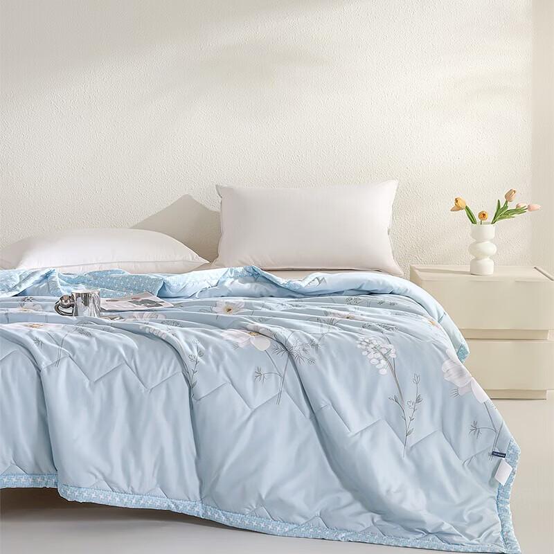 Belle Anna Washed Summer Quilt