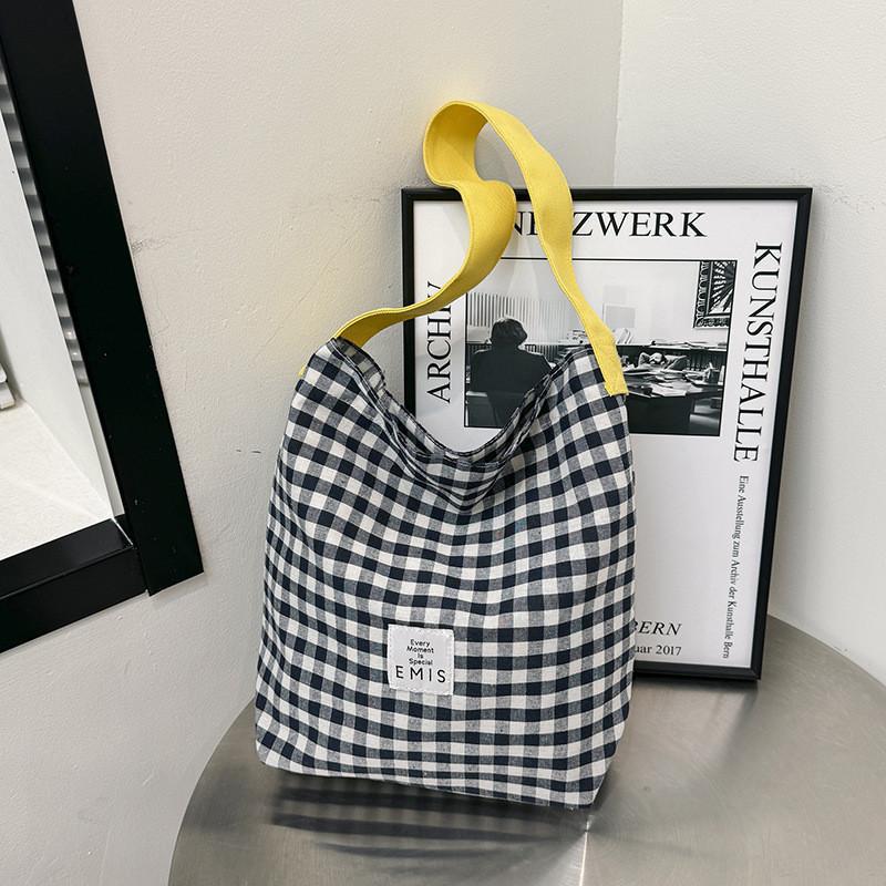 Large Capacity Fashionable Tote Bag For Women 2024 Street Style Trendy Grid Pattern Shoulder Bag