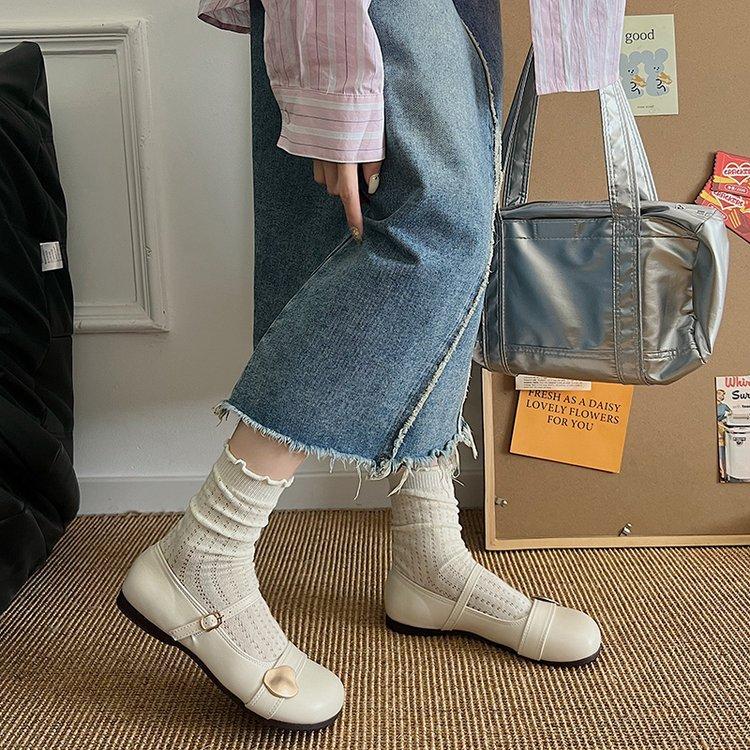 Design sense niche French Mary Jane shoes women's shoes spring and summer British style versatile black small leather shoes with skirt single shoes