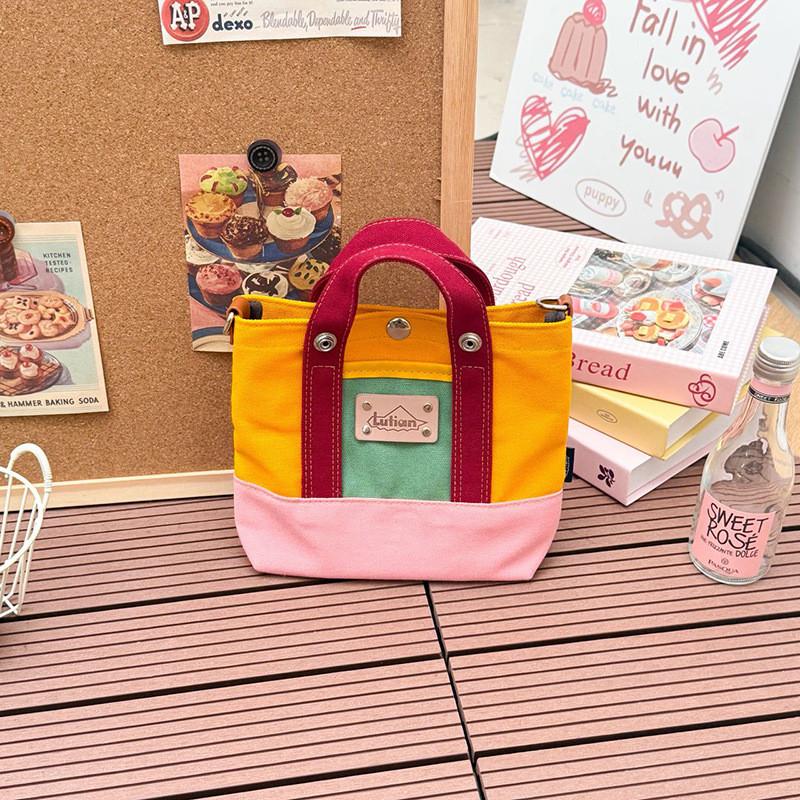 Spring Canvas Bag With Contrast Color Design For Casual Travel And Urban Lifestyle