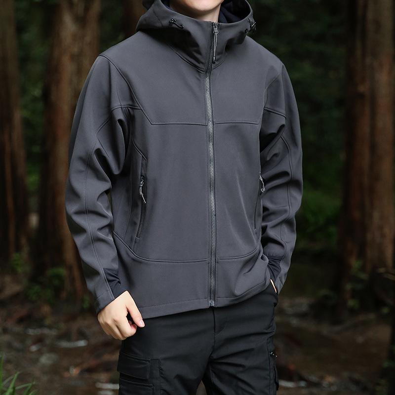 Cross-Season Outdoor Windbreaker: Hooded, Tactical Softshell Jacket for Autumn and Winter