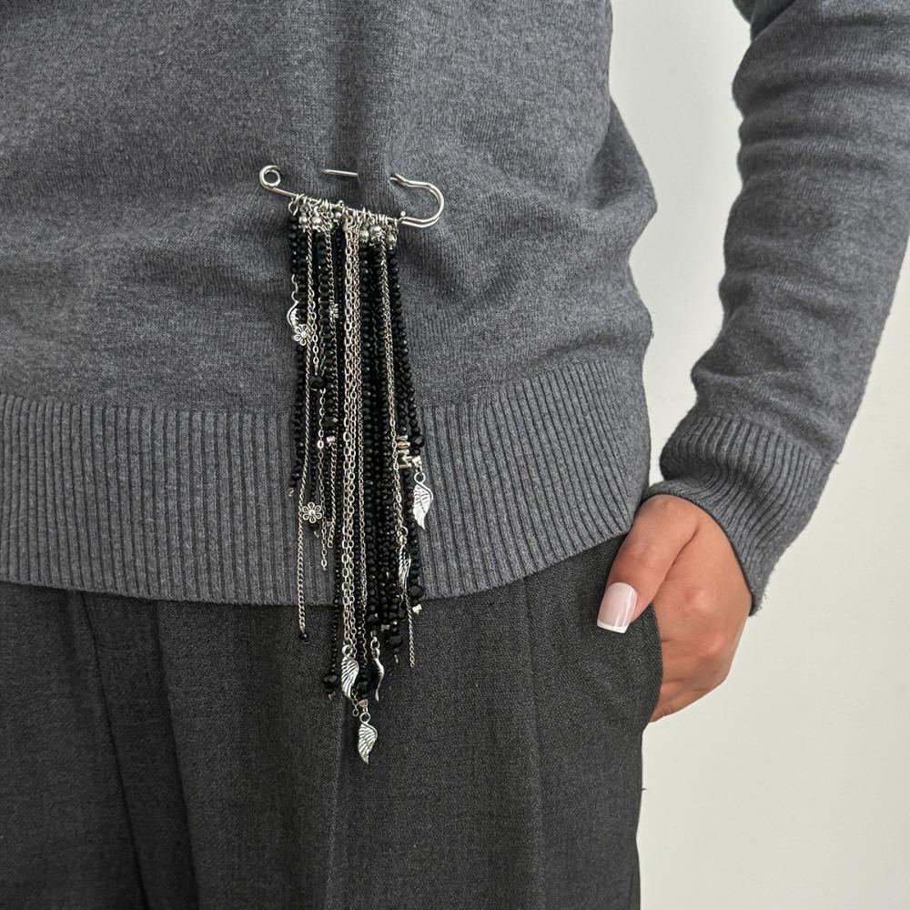 Black Red Crystal Beads Brooches Handmade Bead Fixed Needle Long Tassel Brooch Multi-layer Chain Lapel Pin Suit Accessories