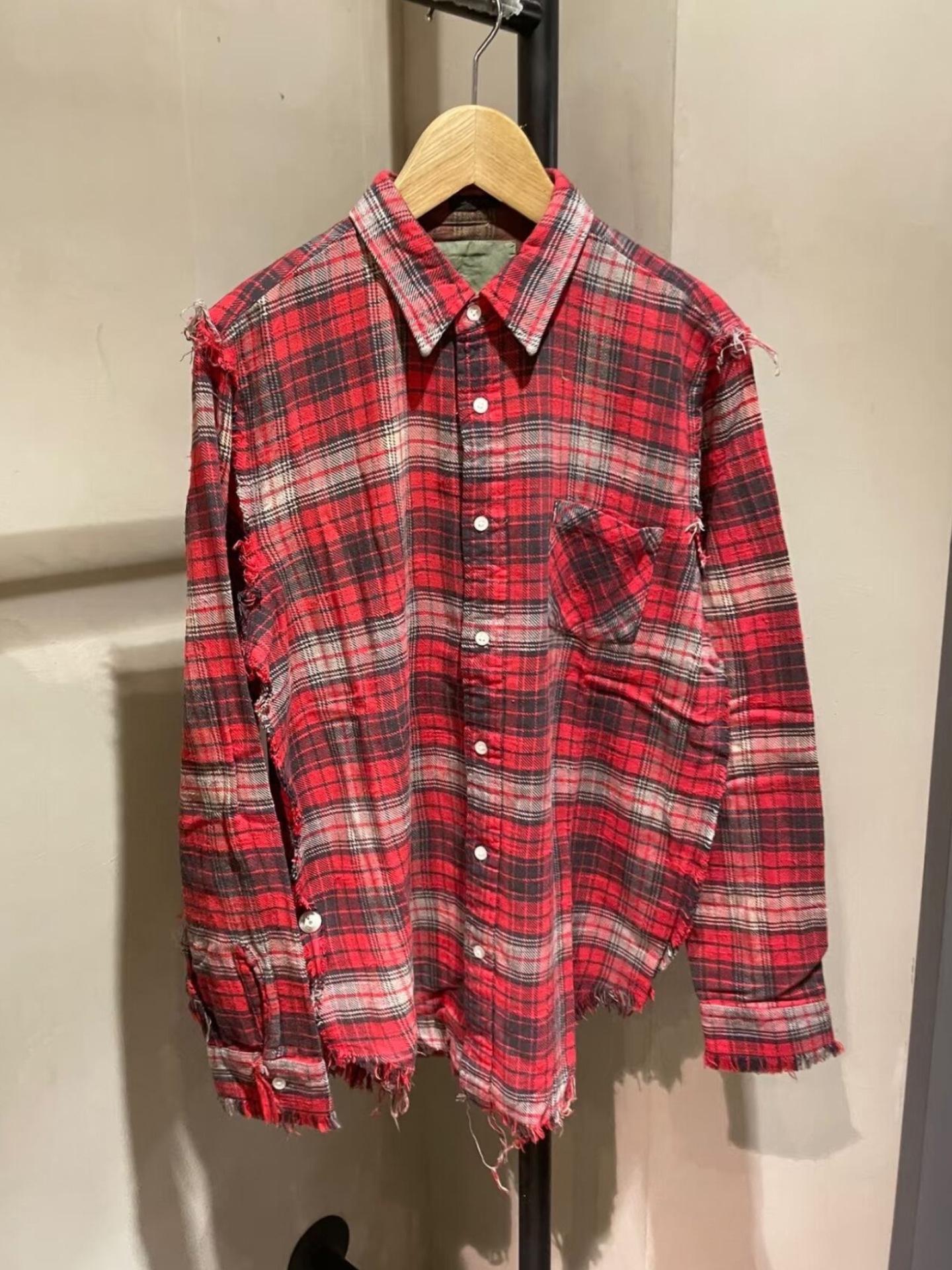 

Autumn/Winter 2025 Women s Plaid Lapel Color Block Long Sleeve Shirt with Distressed Frayed Hem - High Street Casual. Large
