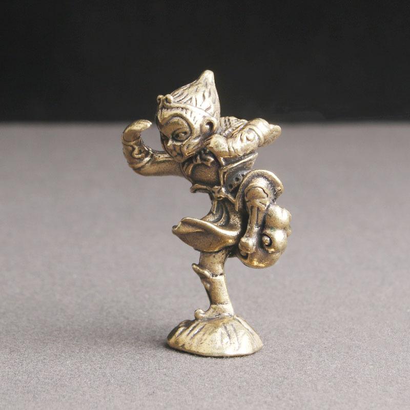 Vintage Brass Monkey King Statue Desktop Ornament Chinese Super Hero Sun WuKong Figurines Craft Room Decoration Accessories