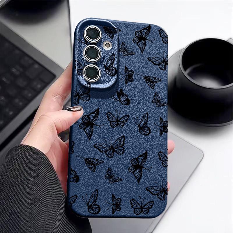 Stoßfeste, matte und schlanke Handyhülle mit Schmetterlingsdruck für Samsung S25 Ultra S24 FE S23 S22 A36 A56 A16 A55 A26 A15 A35, Ledertextur, TPU, weiche Rückseite