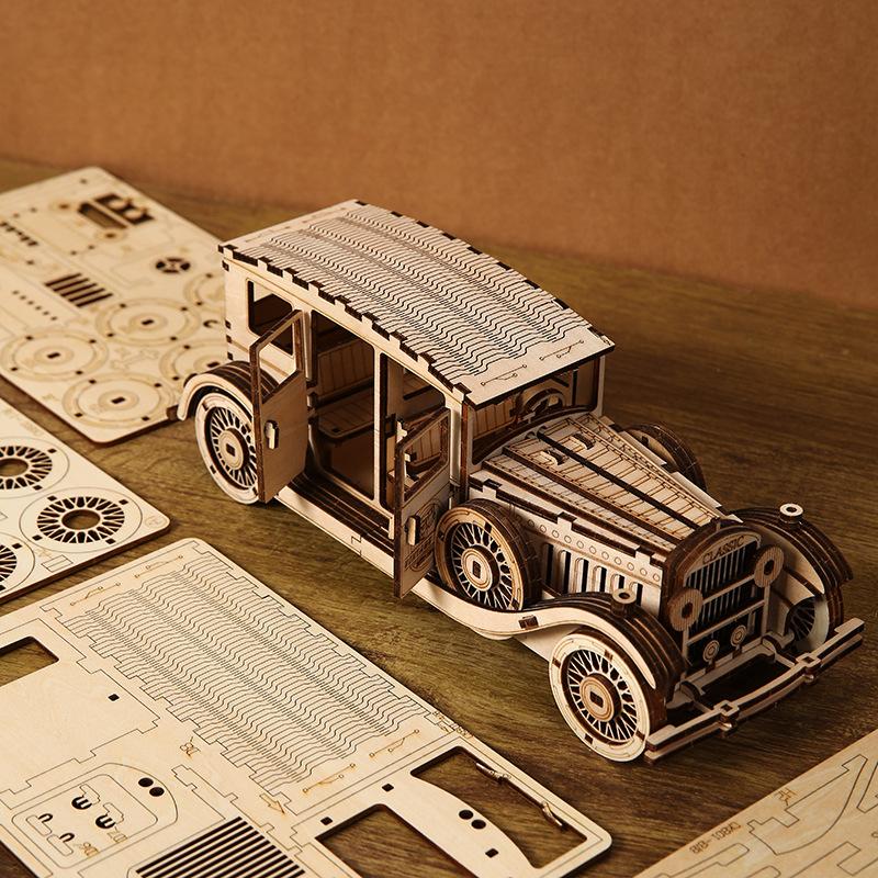 3D Wooden Puzzle Classic Car Model Assembly Retro Vintage Vehicle Toys DIY Educational Building Sets Gifts for Kids Adults