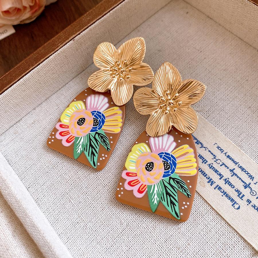 

Steel needle metal flower acetic acid plate printing pendant earrings ethnic style retro earrings light luxury high-end earrings women