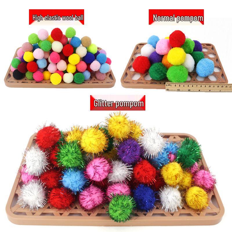 Artykuły ze strefy artystycznej: Kolorowe puszyste pompony do projektów klasowych dla uczniów od najmłodszych do najstarszych