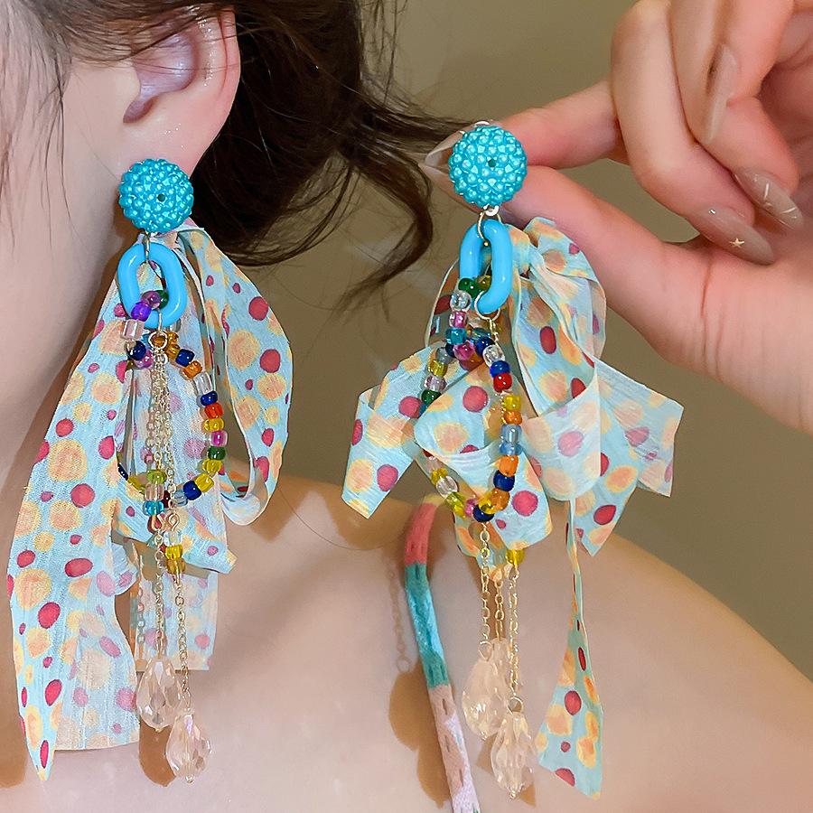 Silberne Nadel Strass Blume Quaste Brautohrringe, Vielseitige Ohrstecker für Damenmode.