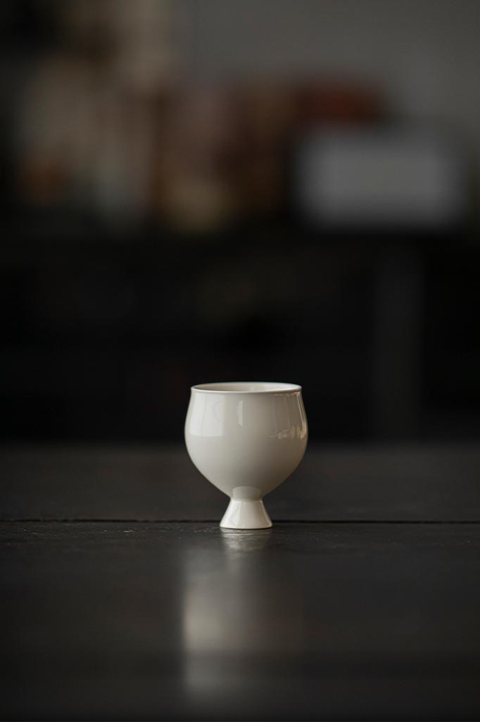 Ivory White Ceramic Stem Cup Song Dynasty Style for Tea Sake Small Bowl High Foot Chinese Antique Home Use Gift