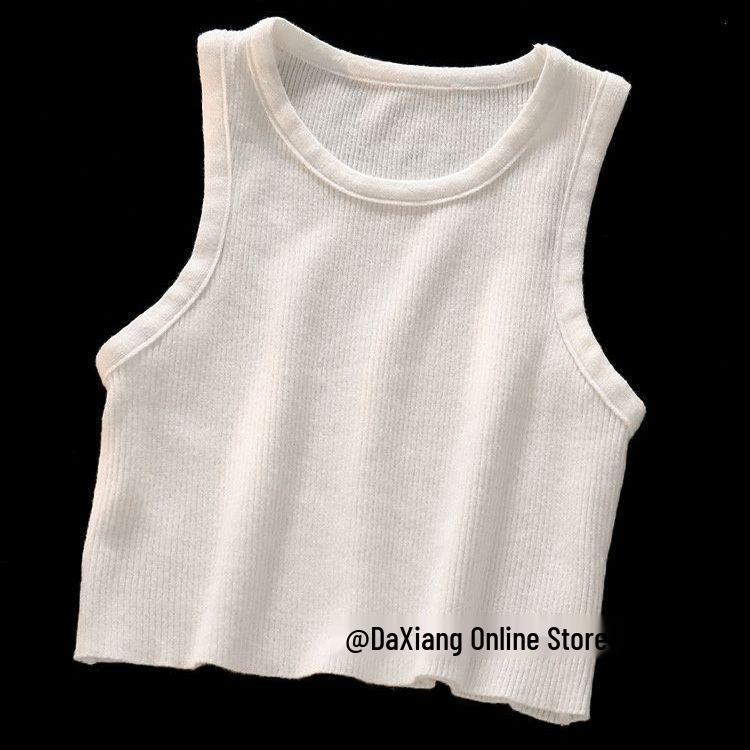 

Вязаный кардиган в стиле ретро и расклешенные джинсы для женщин M