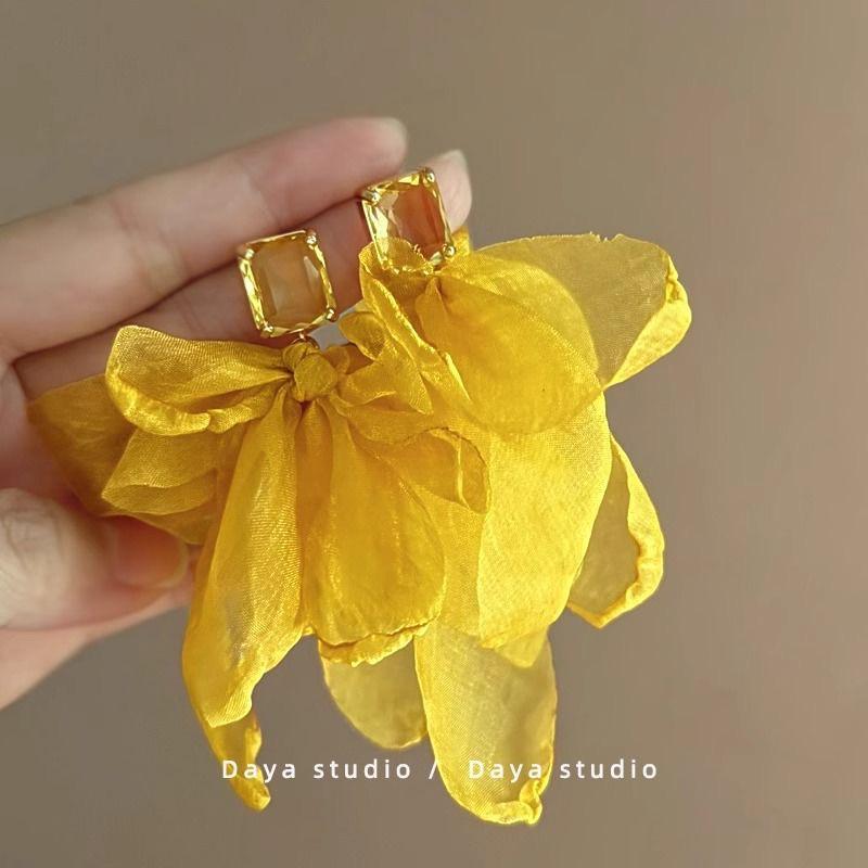 Yellow Petal Tassel Earrings - Bold Beach Vacation Flower Studs for Women, Super Hot & Beautiful Style 2025.
