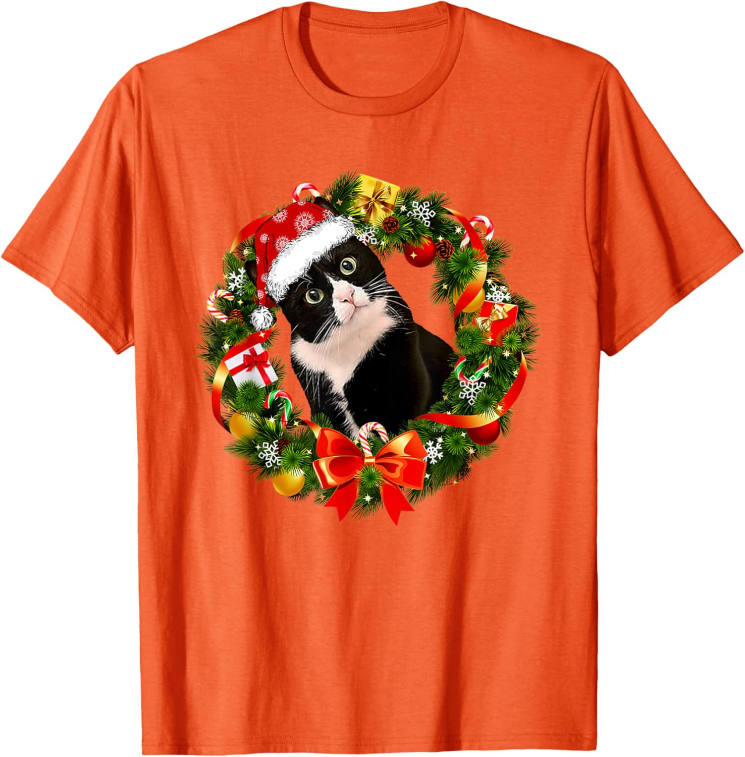 Tuxedo Cat In Santa Hat Christmas Wreath Graphic Print Men s Crew Neck T-Shirt Casual Cotton Tee 4XL