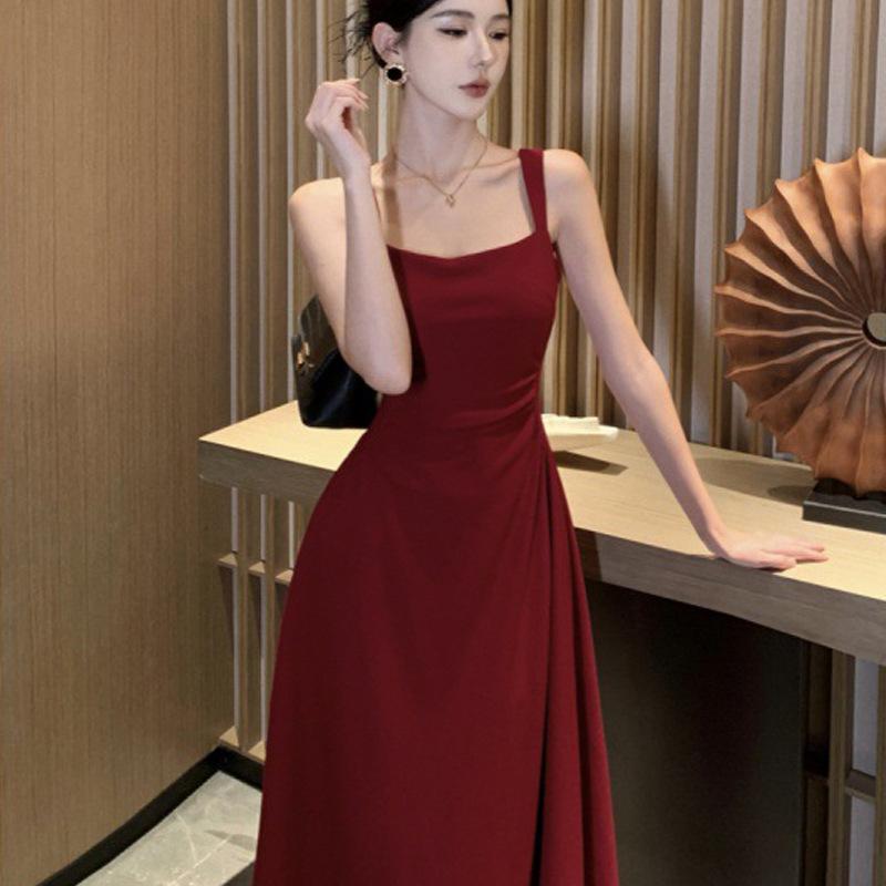 Red square neck suspender dress, summer new waist and thin toasting clothes, engagement red dress