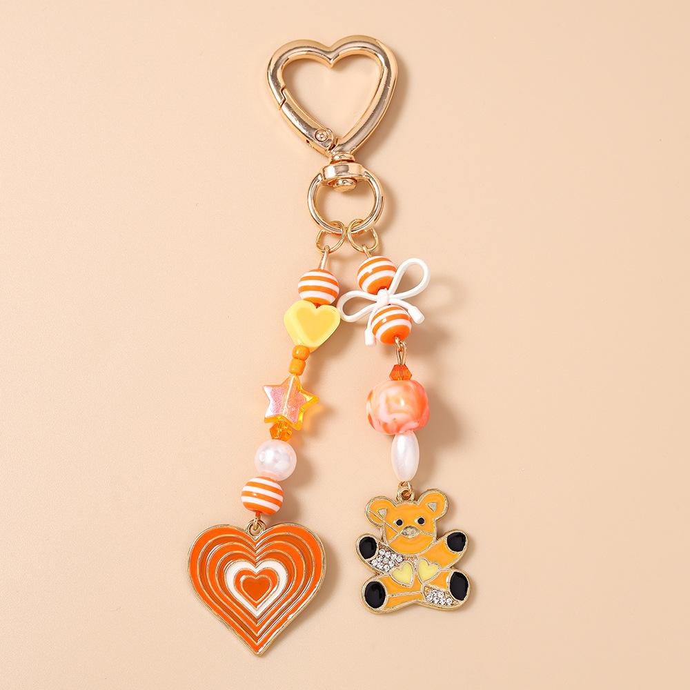 Cartoon Keychain Playful Bear Heart Keychain Beaded Key Ring Vibrant Decorative Key Chain For Key Organizer Backpack Purse