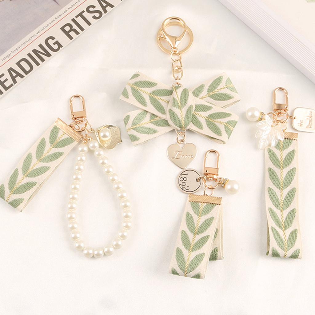 Wristlet Strap Keychain Cute Leaf Pattern Keyrings Fashion Pearl Shell Pendant Keychains for Phones Wallets Decorations
