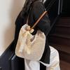 Women Straw Woven Shoulder Bag Solid Color Shoulder Summer Woven Pouch for Women Handmade Traveling Handbags Underarm Bags AVE