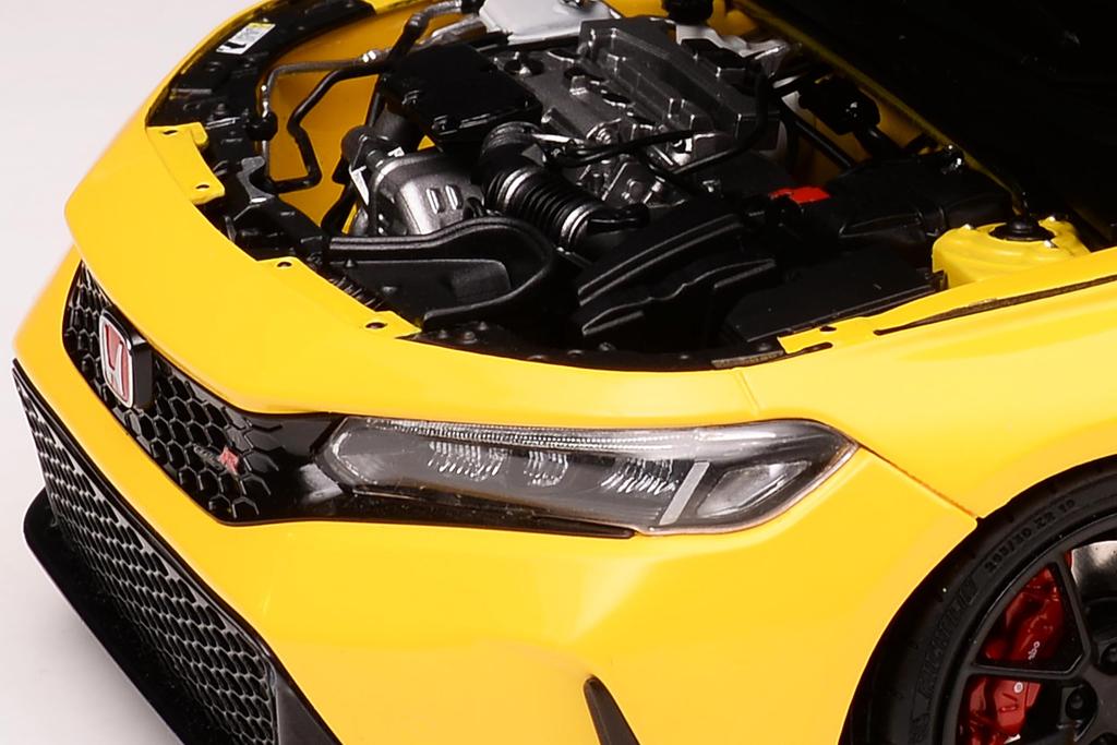 FREESTYLE MOTORHELIX Scale Honda Civic Type R FL5 Sunlight Yellow Finished Model 1/18 M85306-18