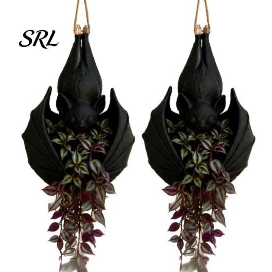 Novelty Gift for Gothic Enthusiasts Bat Shaped Hanging Planter, Plant Pot Indoor Outdoor Garden Mysterious Atmosphere Display Wall Decor, Unique Wing