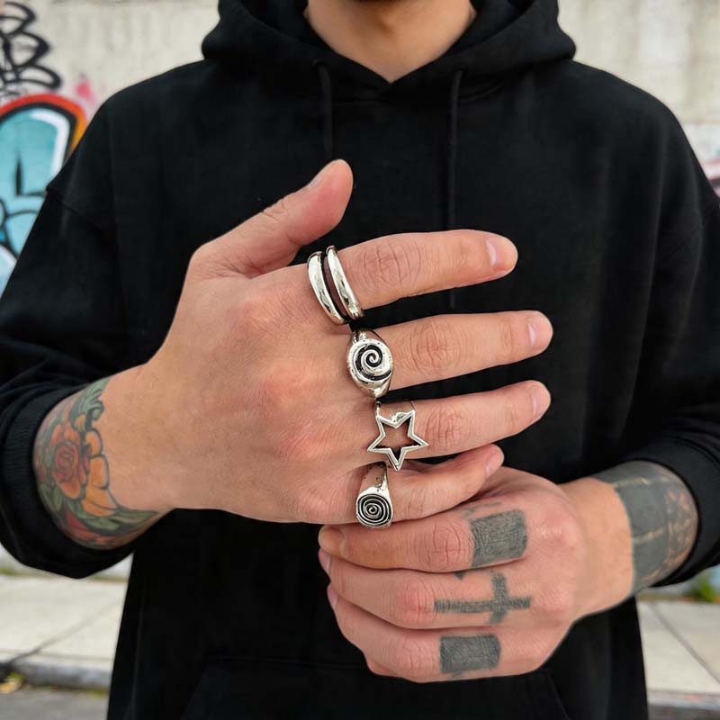 4 Pièces/Ensemble Anneaux Larges Étoile à Cinq Branches Spirale Couleur Argent Vintage Punk Pour Femmes Hommes Anneaux de Doigt Épais Hiphop Créatif Bijoux