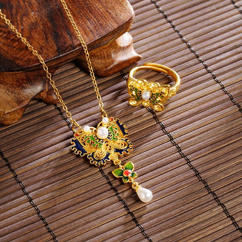 Butterfly Ring Combination Light Luxury Enamel Versatile Jewelry Necklace Pendant 60CM(Necklace Long)