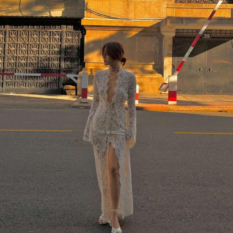 Dámské nové sexy krajkové duté šaty s hlubokým výstřihem do V, na ramínka, s rozparkem, slim, s dlouhým rukávem