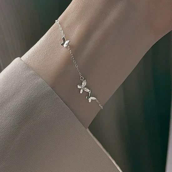 Women's 2026 High-End Little Red Book Flash Diamond Butterfly Bracelet - Light Luxury Niche Design