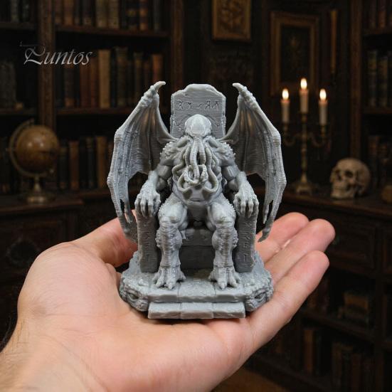 Mysterious Retro Ornaments 3D Printed Throne Cthulhu Statue, Gothic Resin Figurine for Shelf & Desk Detailed Bat Wing Sculpture Decor, Tentacle