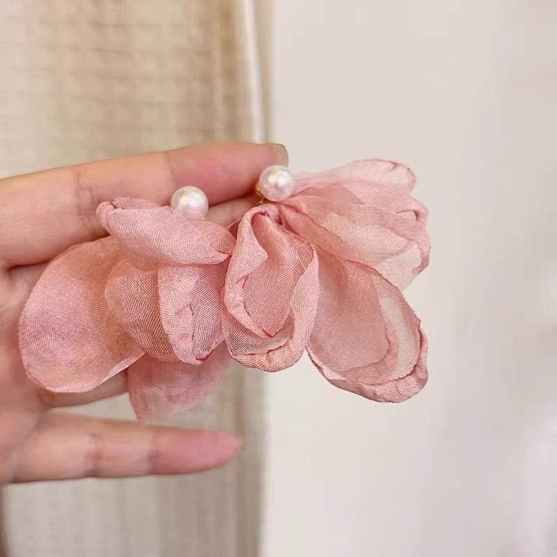 Resort Style Sunflower Earrings - Spring/Summer 2025 Collection for Women