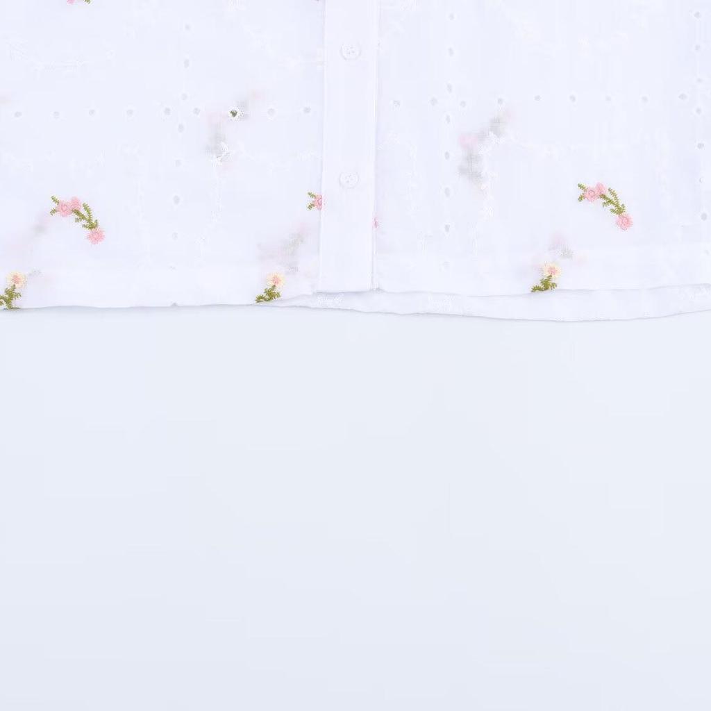 Summer Women's Fashion: Embroidered Floral Shirt & Shorts Set