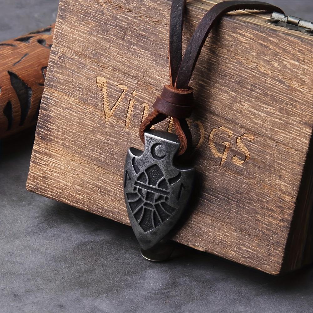 Black arrow pendant necklace with retro design, non-magnetic jewelry чёрный