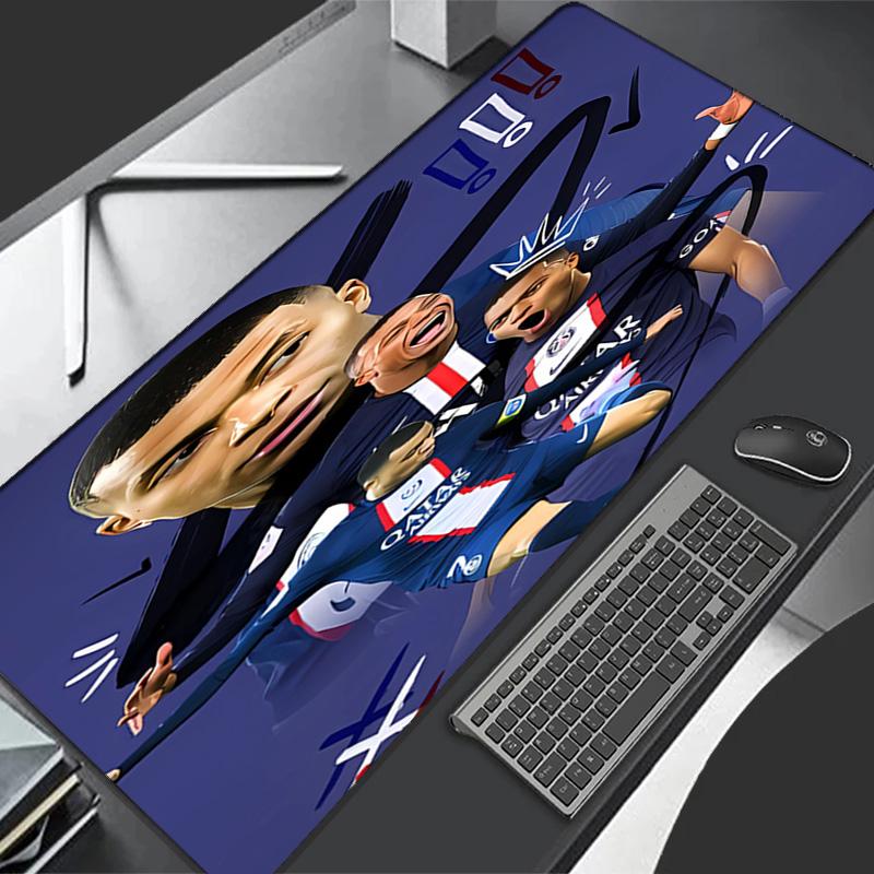Kylian Mbappé Thema Premium Rutschfestes Mauspade mit Genähten Kanten, Strapazierfähiges Gummi-Material, für Schreibtisch & Gaming Tolle Geschenke